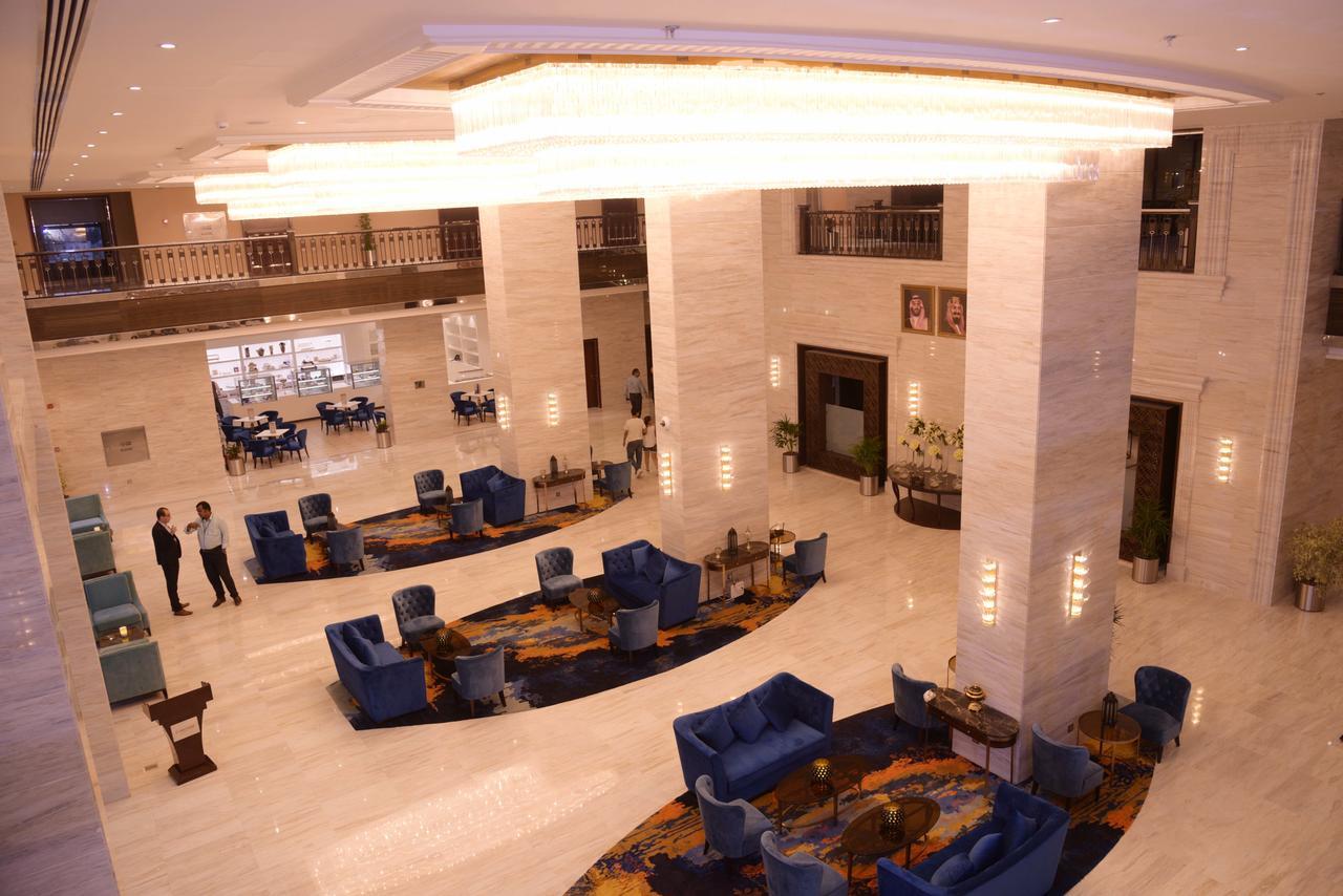 Warwick Al Khobar Hotel Exterior photo