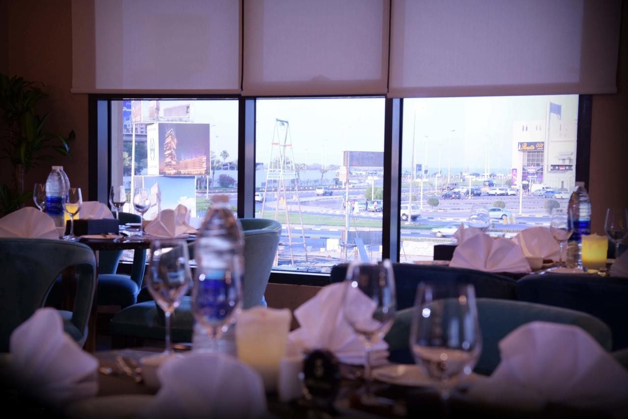 Warwick Al Khobar Hotel Exterior photo